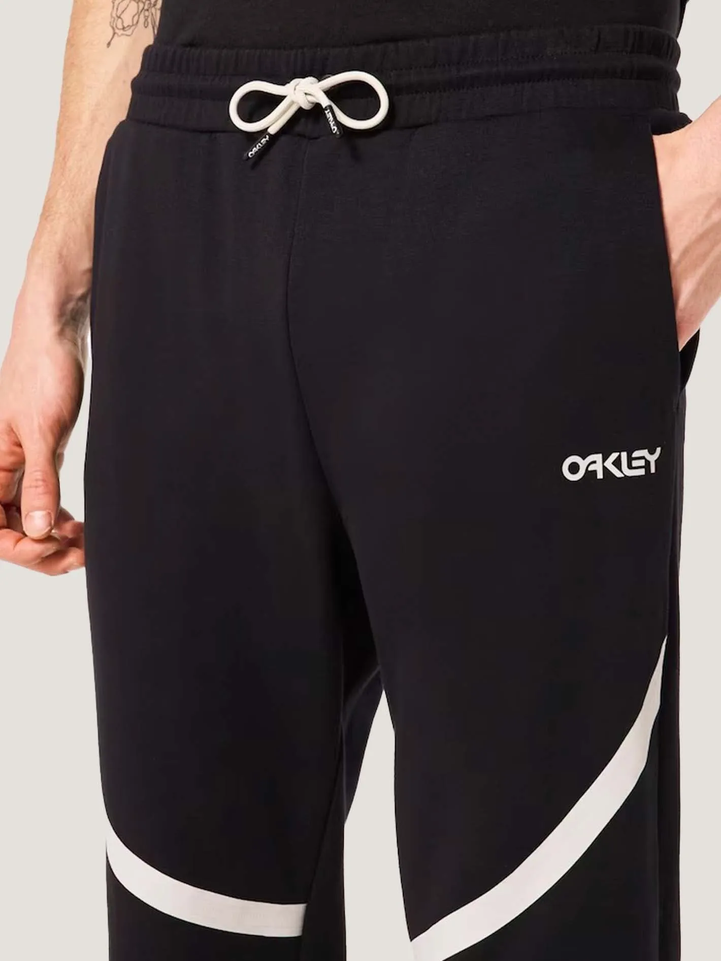 PANTALON BUZO OAKLEY HOMBRE ROAM COMMUTER SWEATPANTS